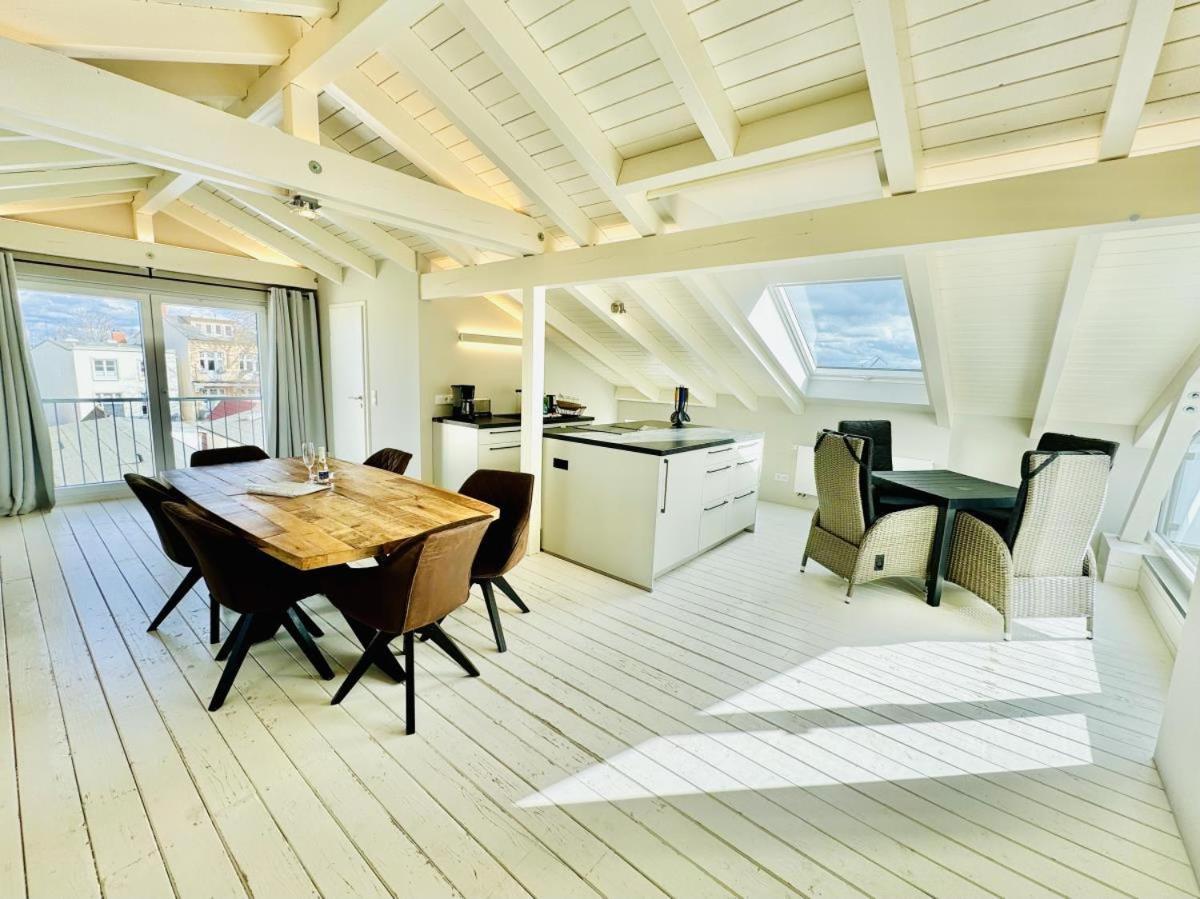 Ferienwohnung Seesicht Rostock Esterno foto